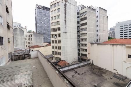 Vista de kitnet/studio para alugar com 1 quarto, 45m² em Centro, São Paulo