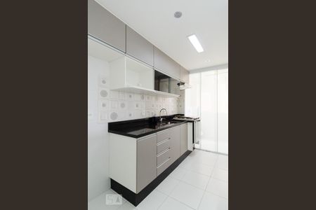 Apartamento à venda com 44m², 2 quartos e 1 vaga Apartamento à venda com 44m², 2 quartos e 1 vagaCozinha