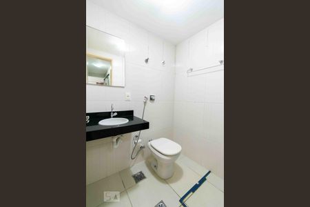 Banheiro de apartamento para alugar com 2 quartos, 41m² em Guará Ii, Brasília