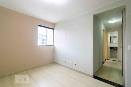 Sala de apartamento para alugar com 2 quartos, 41m² em Guará Ii, Brasília