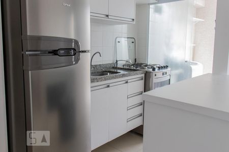Cozinha de apartamento para alugar com 1 quarto, 45m² em Ipiranga, São Paulo