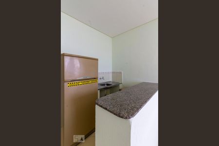 Cozinha de kitnet/studio para alugar com 1 quarto, 33m² em Vila São Francisco, São Paulo