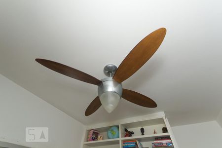 Apartamento à venda com 75m², 2 quartos e 1 vagaDetalhe do quarto 2