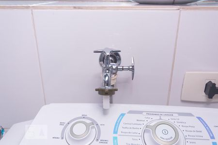 Apartamento à venda com 75m², 2 quartos e 1 vagaDetalhe da área de serviço