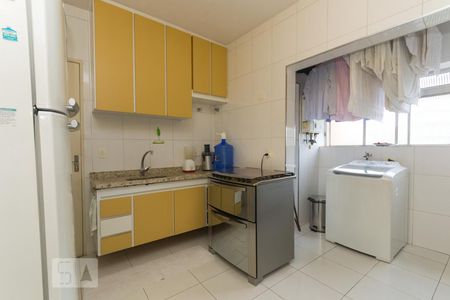 Apartamento à venda com 75m², 2 quartos e 1 vagaCozinha