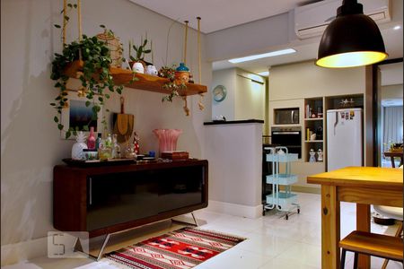 SALA de apartamento para alugar com 2 quartos, 68m² em Vila Olímpia, São Paulo