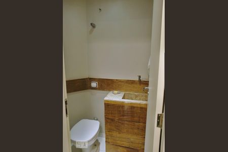 Apartamento para alugar com 68m², 2 quartos e 1 vaga Apartamento para alugar com 68m², 2 quartos e 1 vagaÁrea de Serviço