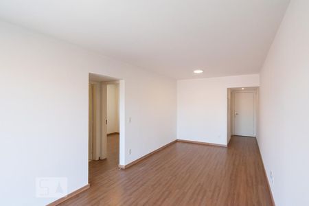 Apartamento à venda com 66m², 2 quartos e 1 vaga Apartamento à venda com 66m², 2 quartos e 1 vagaSala