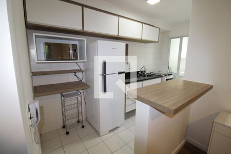 Sala/Cozinha de apartamento para alugar com 2 quartos, 75m² em Morumbi, São Paulo