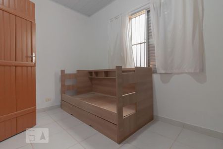 Quarto 2 de casa para alugar com 2 quartos, 75m² em Vila Vera, São Paulo
