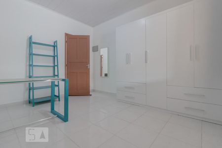 Quarto 1 de casa para alugar com 2 quartos, 75m² em Vila Vera, São Paulo