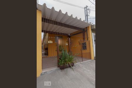 Casa para alugar com 75m², 2 quartos e 1 vagaFachada