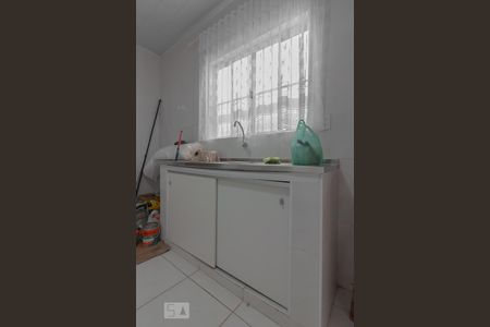 Casa para alugar com 75m², 2 quartos e 1 vagaCozinha