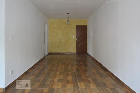 Sala de apartamento à venda com 2 quartos, 70m² em Quitaúna, Osasco