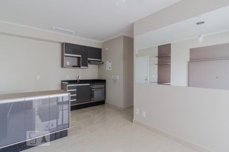 Sala de apartamento para alugar com 2 quartos, 56m² em Jardim Flor da Montanha, Guarulhos
