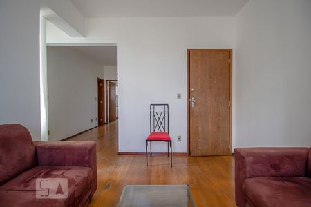 Apartamento à venda com 95m², 3 quartos e 1 vagaSala