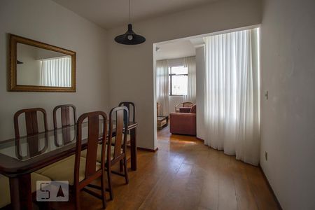Apartamento à venda com 95m², 3 quartos e 1 vagaSala de Jantar