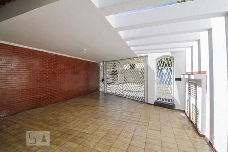 Garagem de casa para alugar com 3 quartos, 150m² em Vila Anglo Brasileira, São Paulo