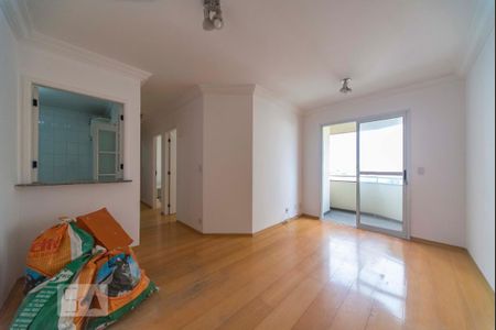Sala de apartamento para alugar com 3 quartos, 70m² em Silveira, Santo André