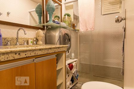 Banheiro de apartamento à venda com 1 quarto, 45m² em Vila Buarque, São Paulo