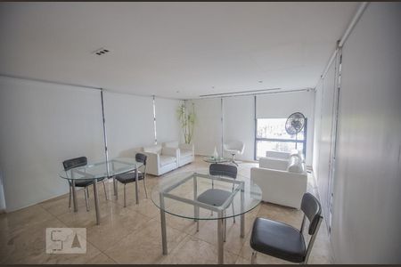 Apartamento para alugar com 45m², 1 quarto e 1 vagaSala de festas 
