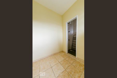 Quarto de Serviço de apartamento para alugar com 3 quartos, 100m² em Nova Suíssa, Belo Horizonte