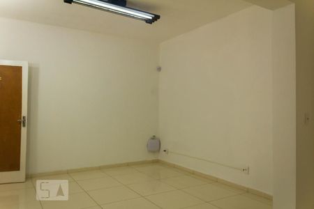 Casa para alugar com 220m², 3 quartos e 2 vagasQuarto 1