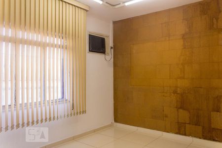 Casa para alugar com 220m², 3 quartos e 2 vagasQuarto 2