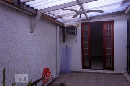 Casa para alugar com 220m², 3 quartos e 2 vagasÁrea Externa