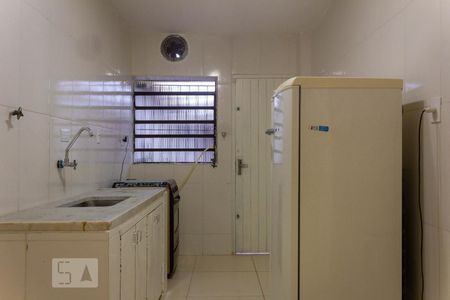 Casa para alugar com 220m², 3 quartos e 2 vagasCozinha