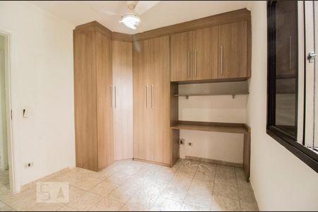 Quarto 1 de apartamento para alugar com 2 quartos, 62m² em Jardim Bom Tempo, Taboão da Serra