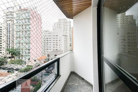 Varanda de apartamento à venda com 2 quartos, 74m² em Moema, São Paulo