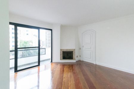 Sala de apartamento à venda com 2 quartos, 74m² em Moema, São Paulo