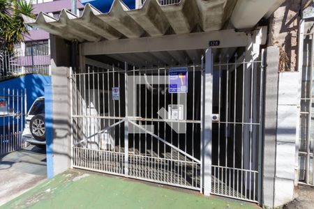 Casa à venda com 220m², 4 quartos e 1 vagaFachada