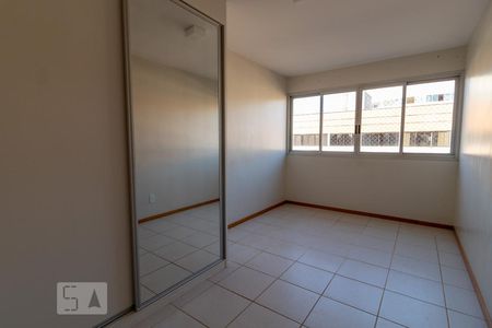 Quarto 02 de apartamento para alugar com 2 quartos, 65m² em Quadras Econômicas Lúcio Costa (guará), Brasília