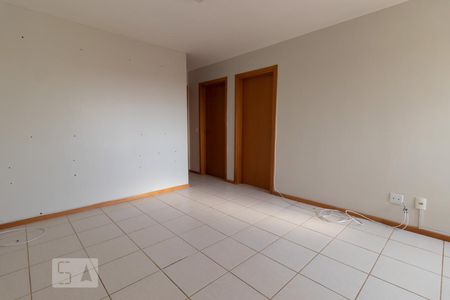 Sala de apartamento para alugar com 2 quartos, 65m² em Quadras Econômicas Lúcio Costa (guará), Brasília