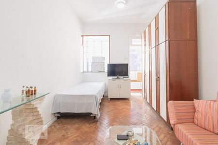 Sala de kitnet/studio para alugar com 1 quarto, 40m² em Centro, Rio de Janeiro