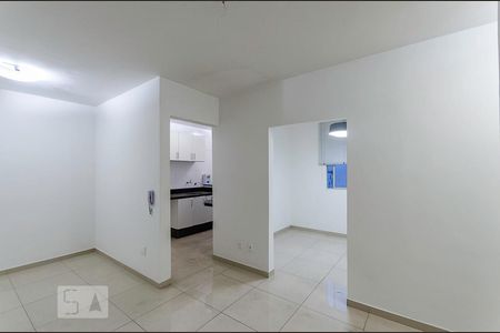 Sala 1 de apartamento à venda com 3 quartos, 75m² em Estoril, Belo Horizonte