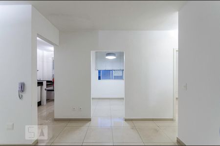 Sala 1 de apartamento à venda com 3 quartos, 75m² em Estoril, Belo Horizonte
