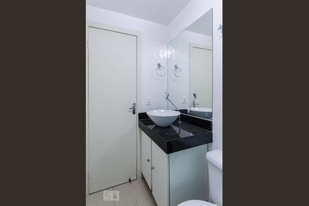 Apartamento à venda com 75m², 3 quartos e 1 vaga Apartamento à venda com 75m², 3 quartos e 1 vagaBanheiro
