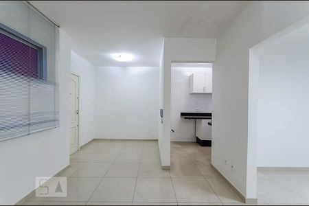 Sala 1 de apartamento à venda com 3 quartos, 75m² em Estoril, Belo Horizonte