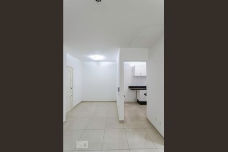 Sala 1 de apartamento à venda com 3 quartos, 75m² em Estoril, Belo Horizonte