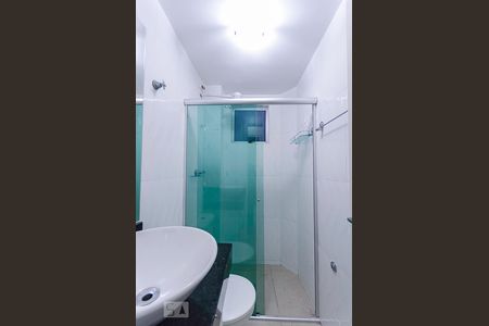 Apartamento à venda com 75m², 3 quartos e 1 vaga Apartamento à venda com 75m², 3 quartos e 1 vagaBanheiro