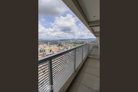 Studio para alugar com 31m², 1 quarto e 1 vaga Studio para alugar com 31m², 1 quarto e 1 vagaVaranda