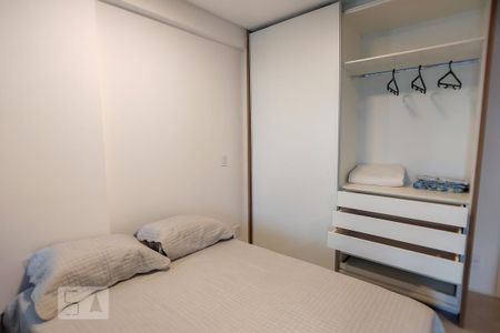 Studio para alugar com 31m², 1 quarto e 1 vaga Studio para alugar com 31m², 1 quarto e 1 vagaSala/Quarto