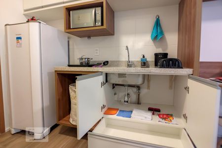 Studio para alugar com 31m², 1 quarto e 1 vaga Studio para alugar com 31m², 1 quarto e 1 vagaCozinha