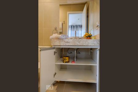 Studio para alugar com 31m², 1 quarto e 1 vaga Studio para alugar com 31m², 1 quarto e 1 vagaBanheiro