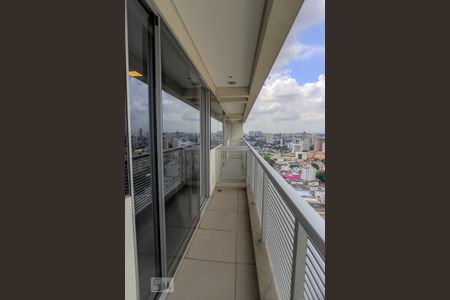Studio para alugar com 31m², 1 quarto e 1 vaga Studio para alugar com 31m², 1 quarto e 1 vagaVaranda