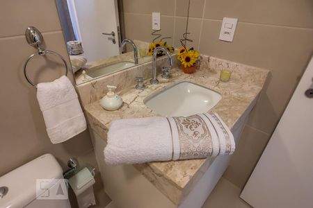 Studio para alugar com 31m², 1 quarto e 1 vaga Studio para alugar com 31m², 1 quarto e 1 vagaBanheiro