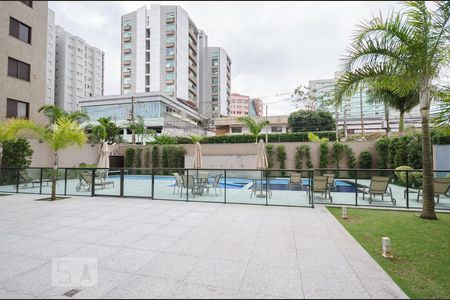 Apartamento à venda com 165m², 4 quartos e 3 vagasPiscina